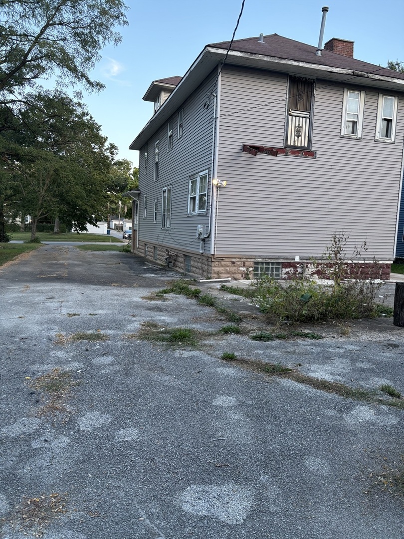 1912 Euclid Avenue, Chicago Heights, IL 60411