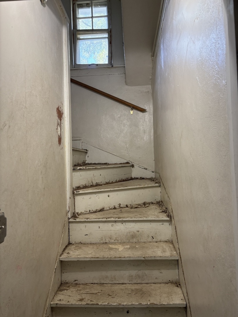 1912 Euclid Avenue, Chicago Heights, IL 60411