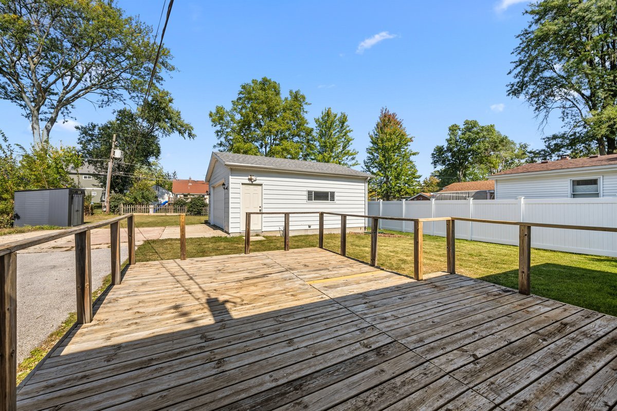 124 W Sunset Avenue, Lombard, IL 60148