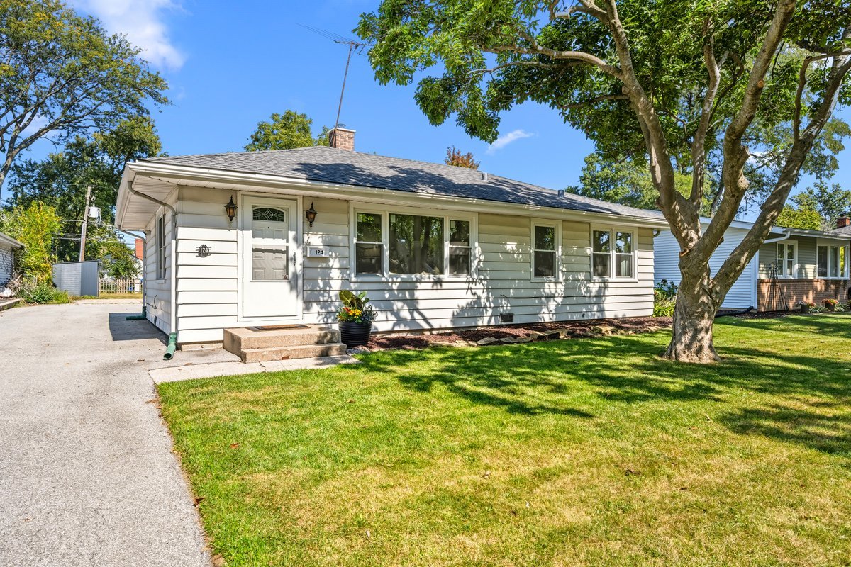 124 W Sunset Avenue, Lombard, IL 60148