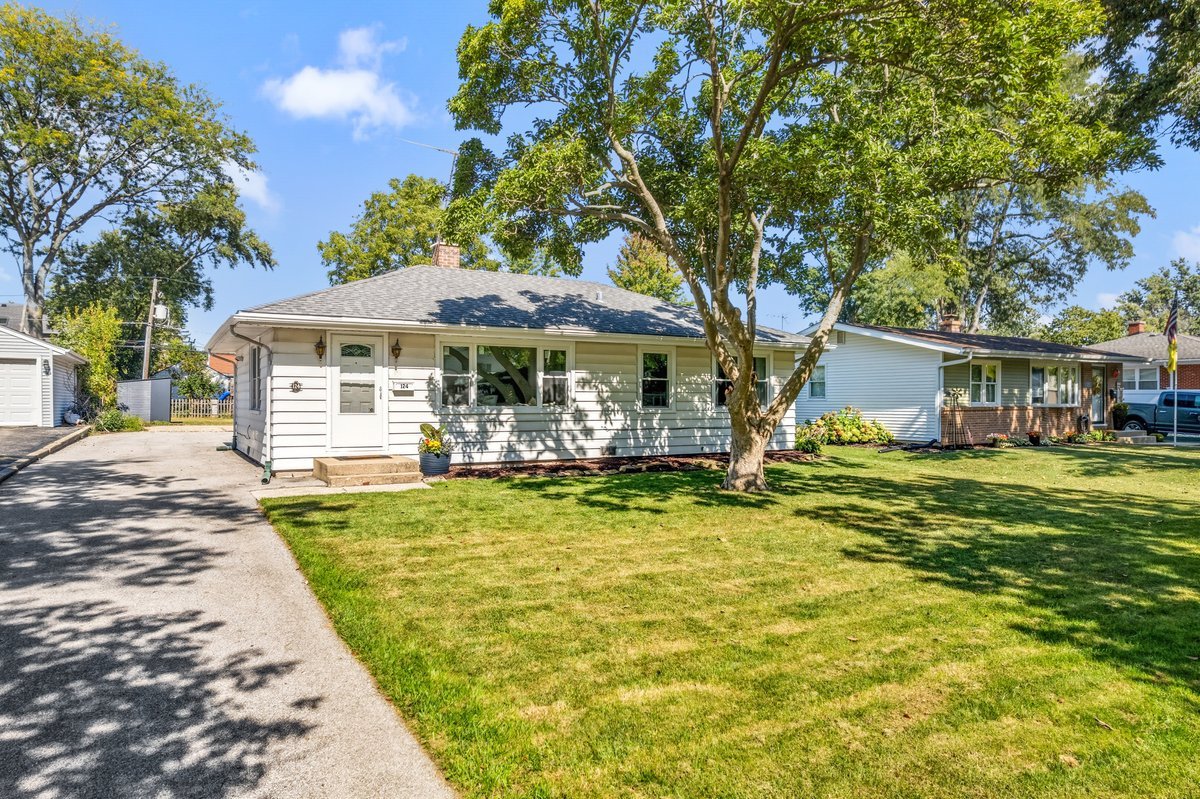 124 W Sunset Avenue, Lombard, IL 60148