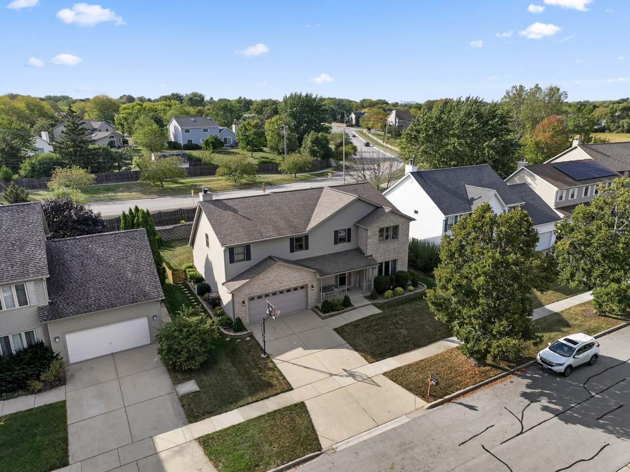 700 N Hundley Street, Hoffman Estates, IL 60169