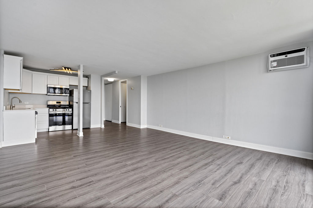 2901 S Michigan Avenue #903, Chicago, IL 60616