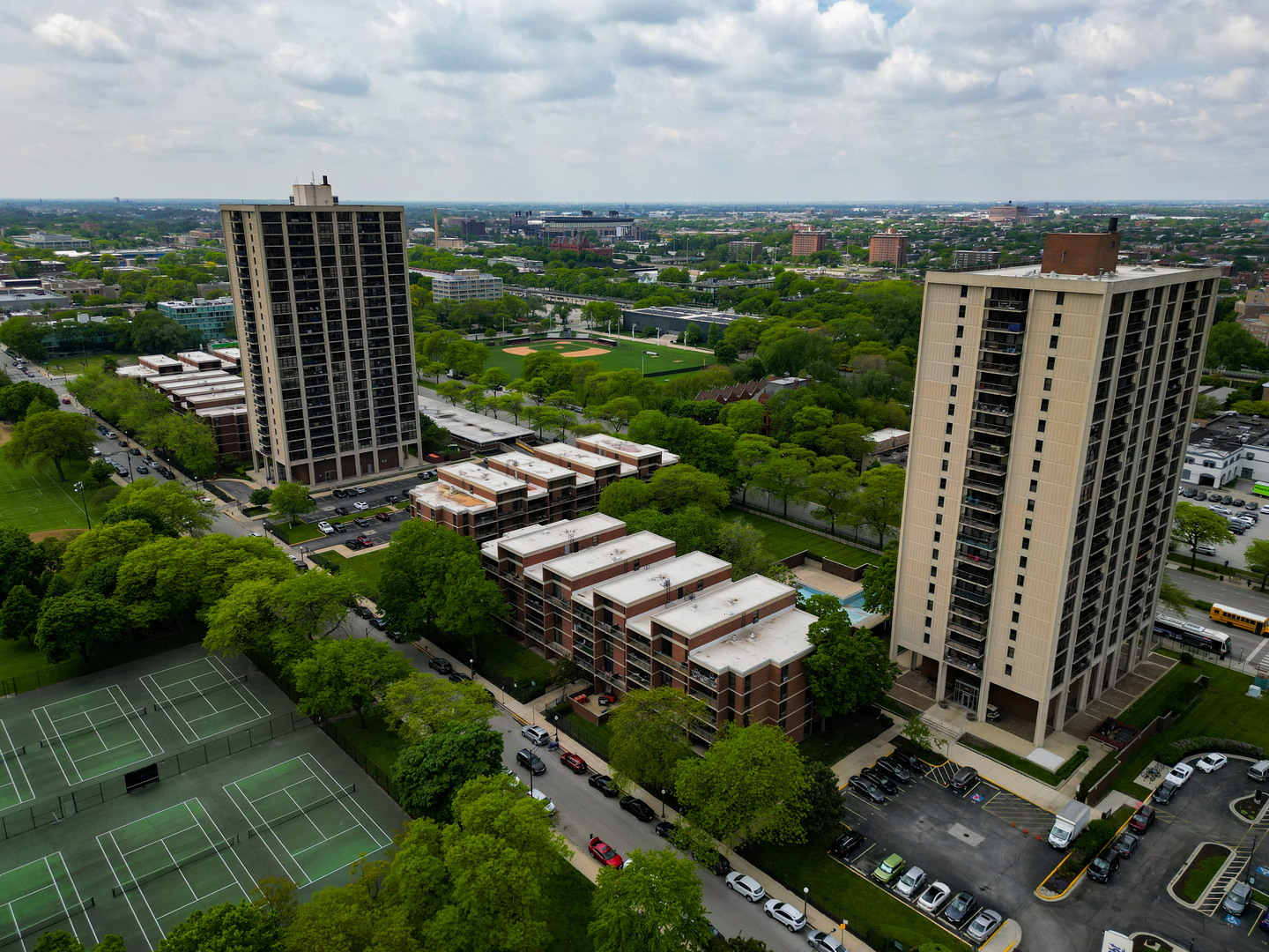 2901 S Michigan Avenue #903, Chicago, IL 60616