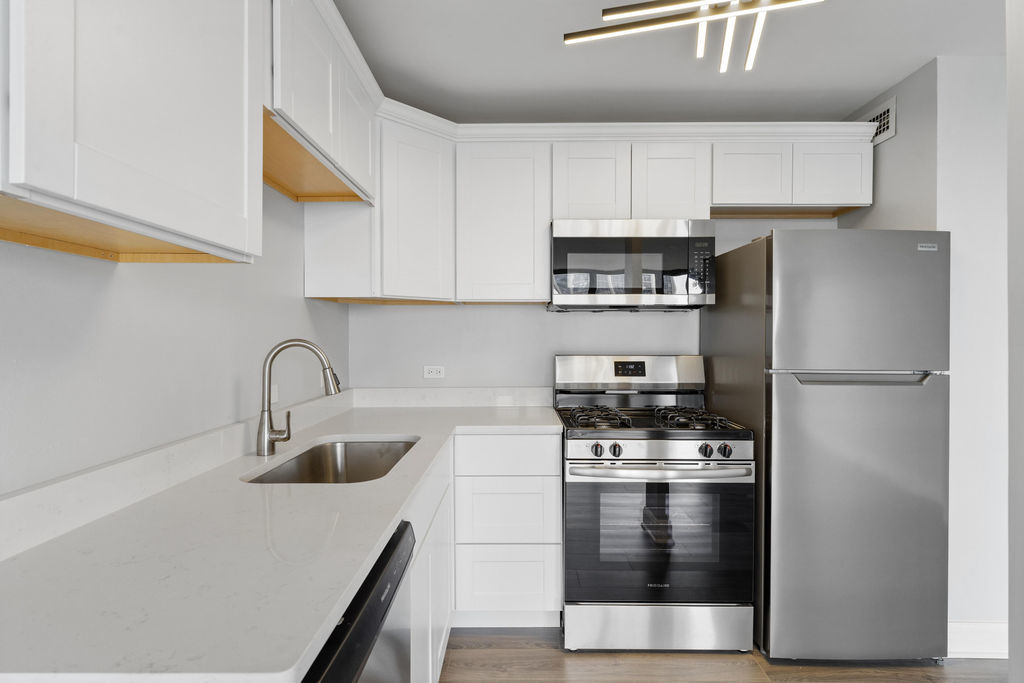 2901 S Michigan Avenue #903, Chicago, IL 60616