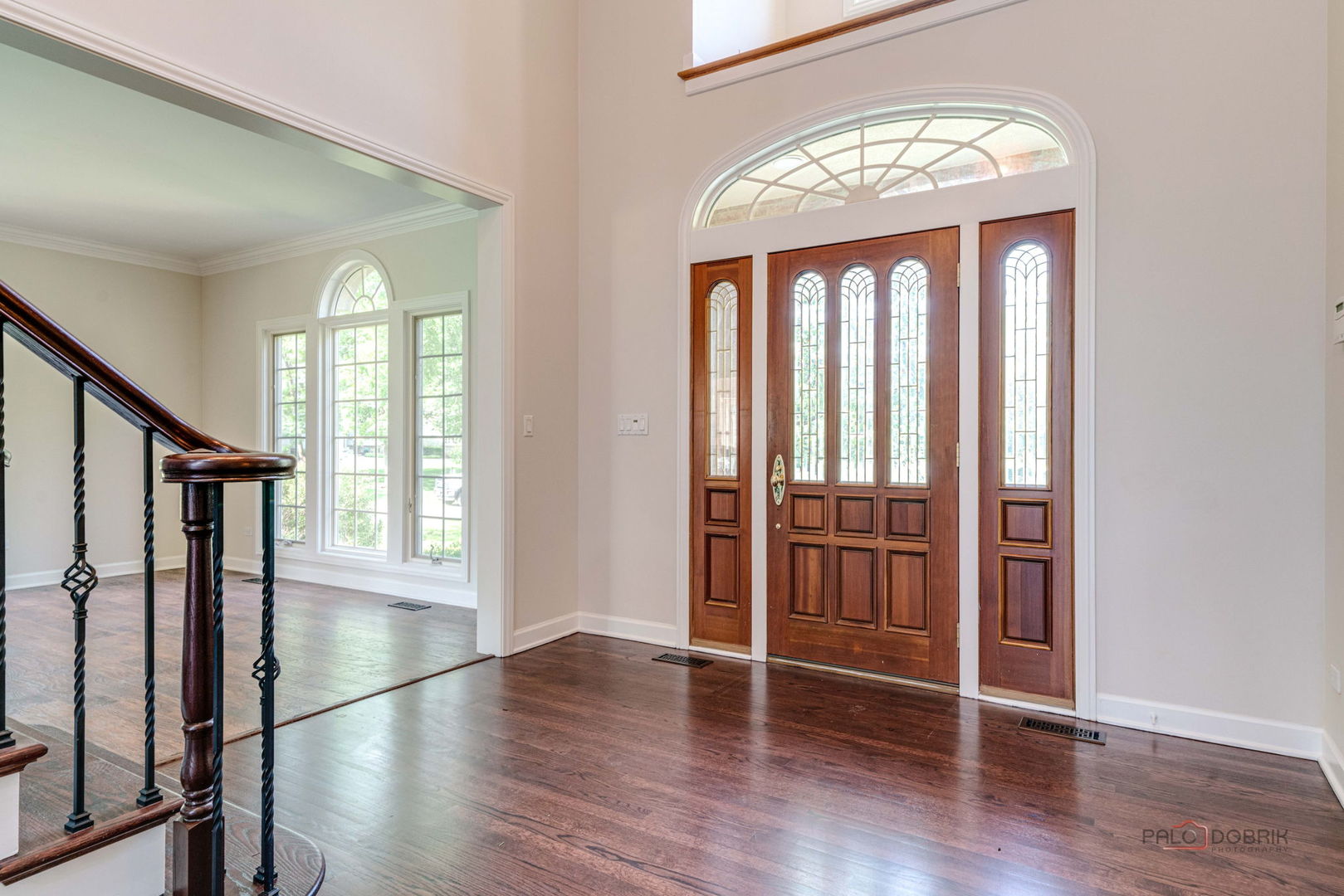 12 RIDERWOOD Road, North Barrington, IL 60010
