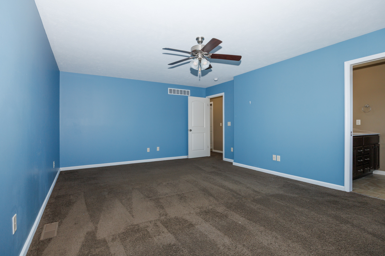 1714 Flagstone Drive, Normal, IL 61761