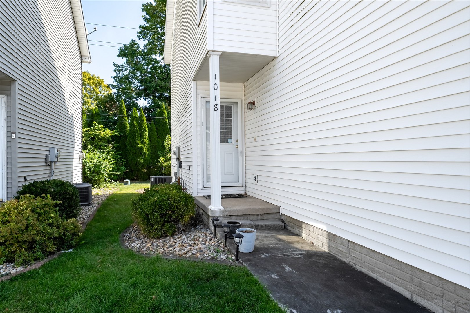 1018 Doral Drive, Bloomington, IL 61701