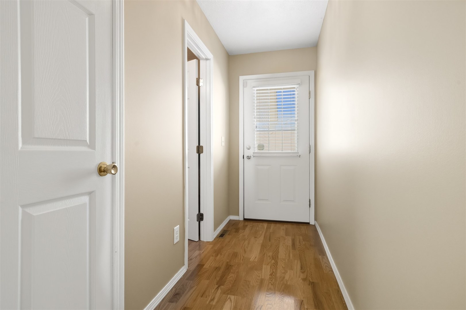 1018 Doral Drive, Bloomington, IL 61701