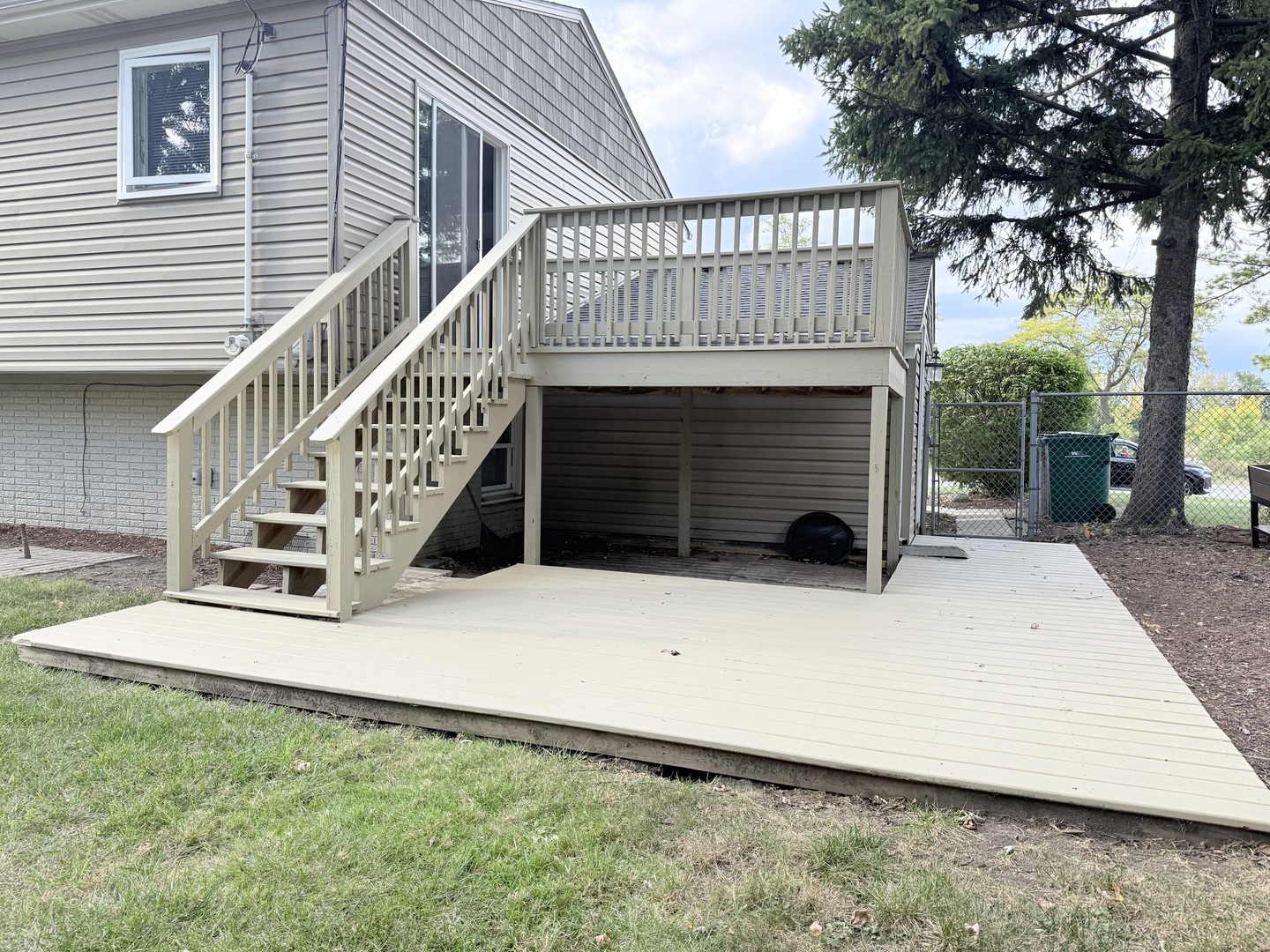 8925 Golfview Drive, Orland Park, IL 60462