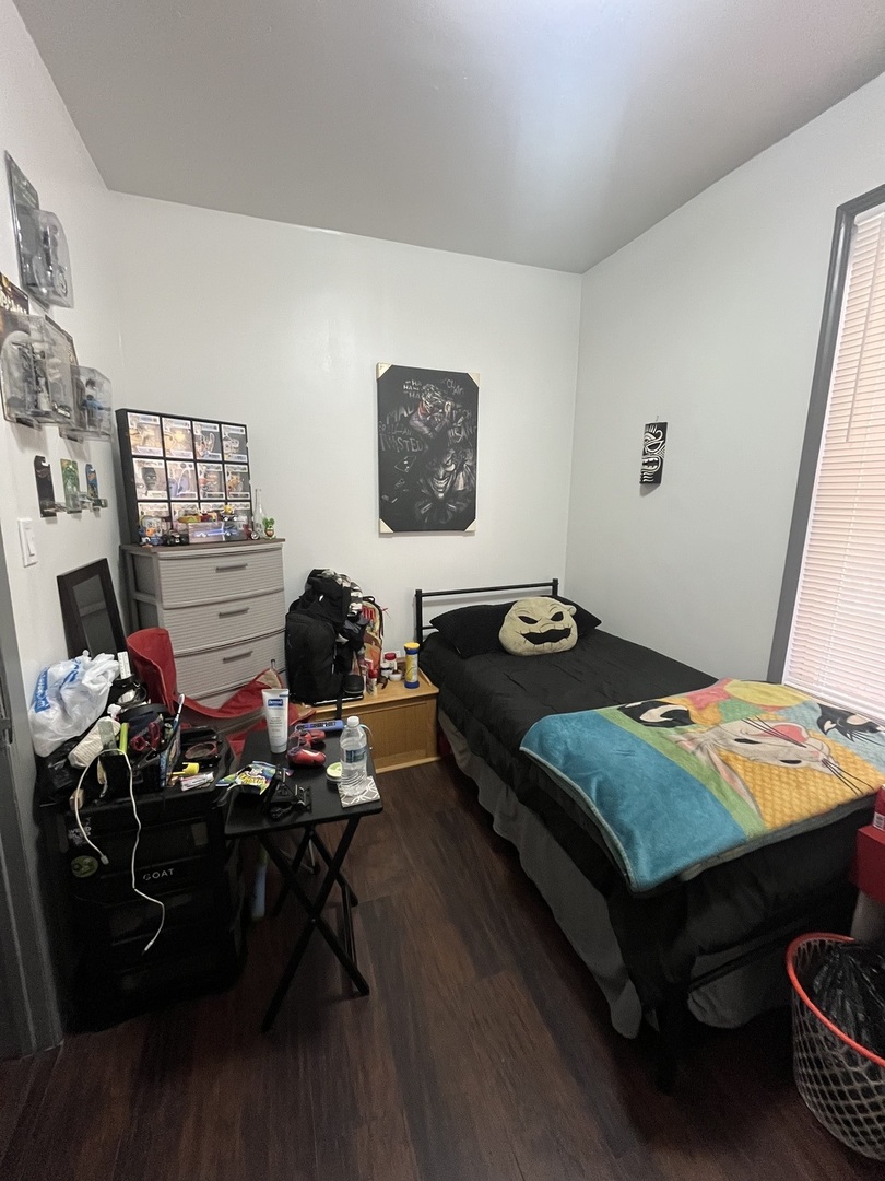 4140 S Albany Avenue, Chicago, IL 60632