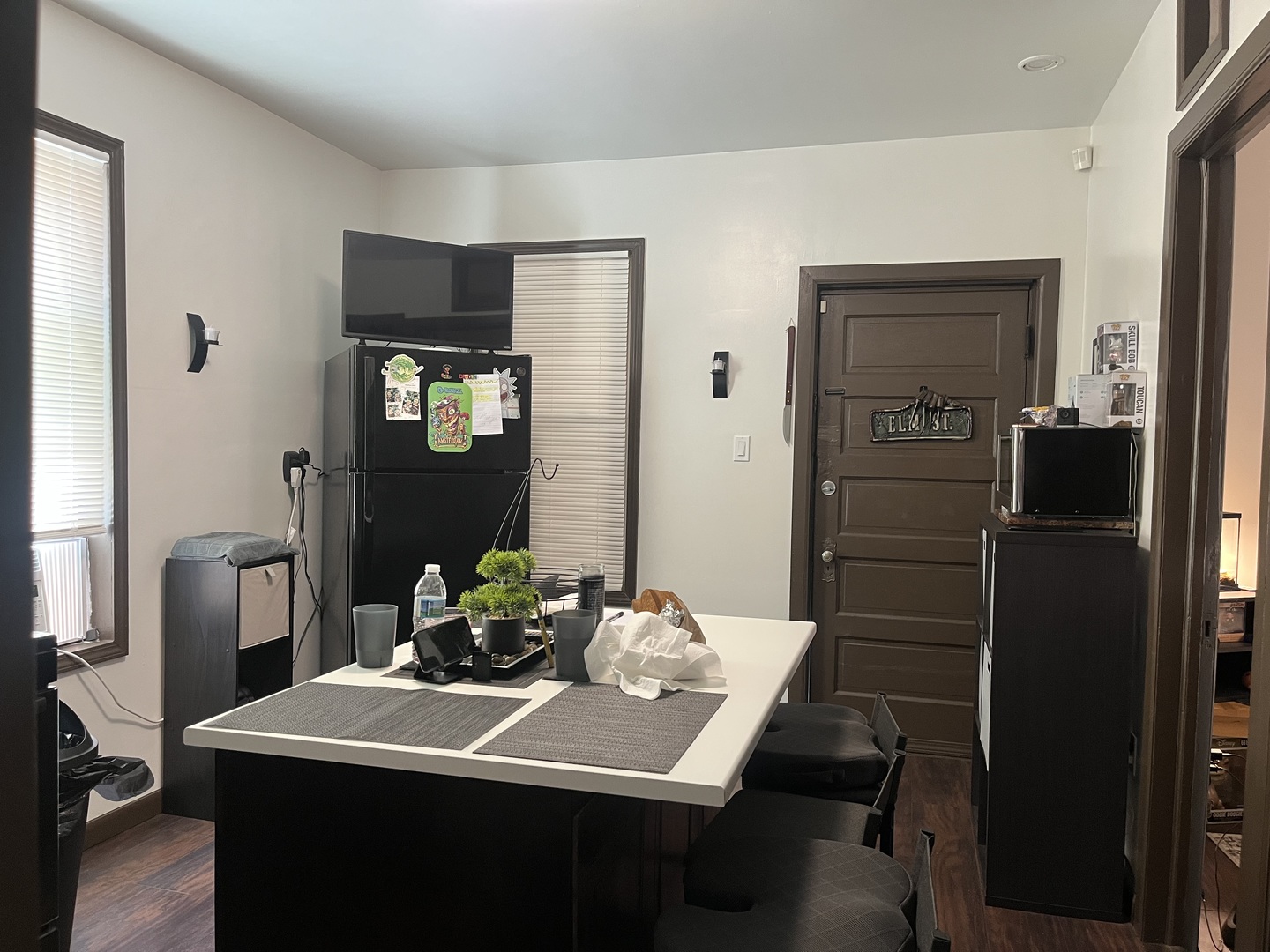 4140 S Albany Avenue, Chicago, IL 60632