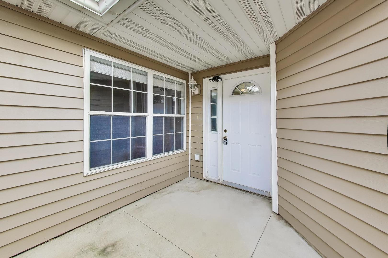 150 N Wooster Street #2, Capron, IL 61012