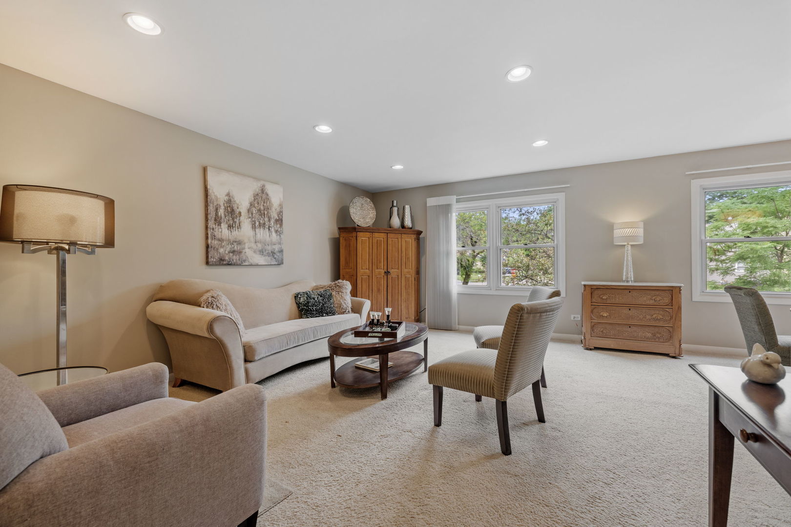 6651 Dunham Road, Downers Grove, IL 60516