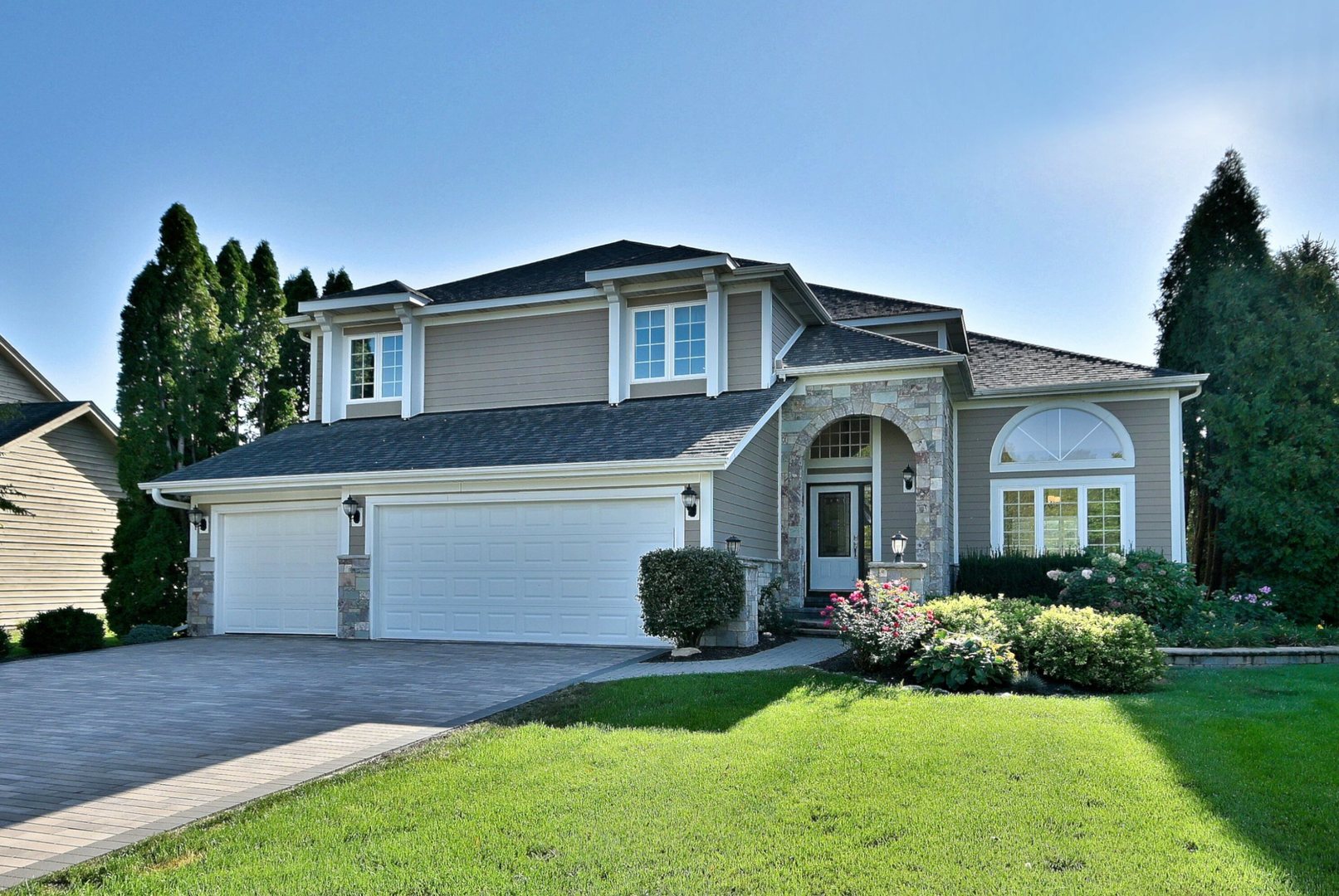 3816 Rosada Drive, Naperville, IL 60564