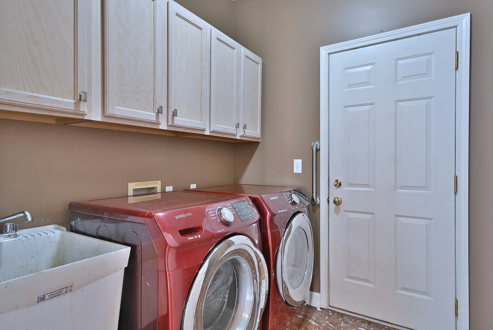 3816 Rosada Drive, Naperville, IL 60564