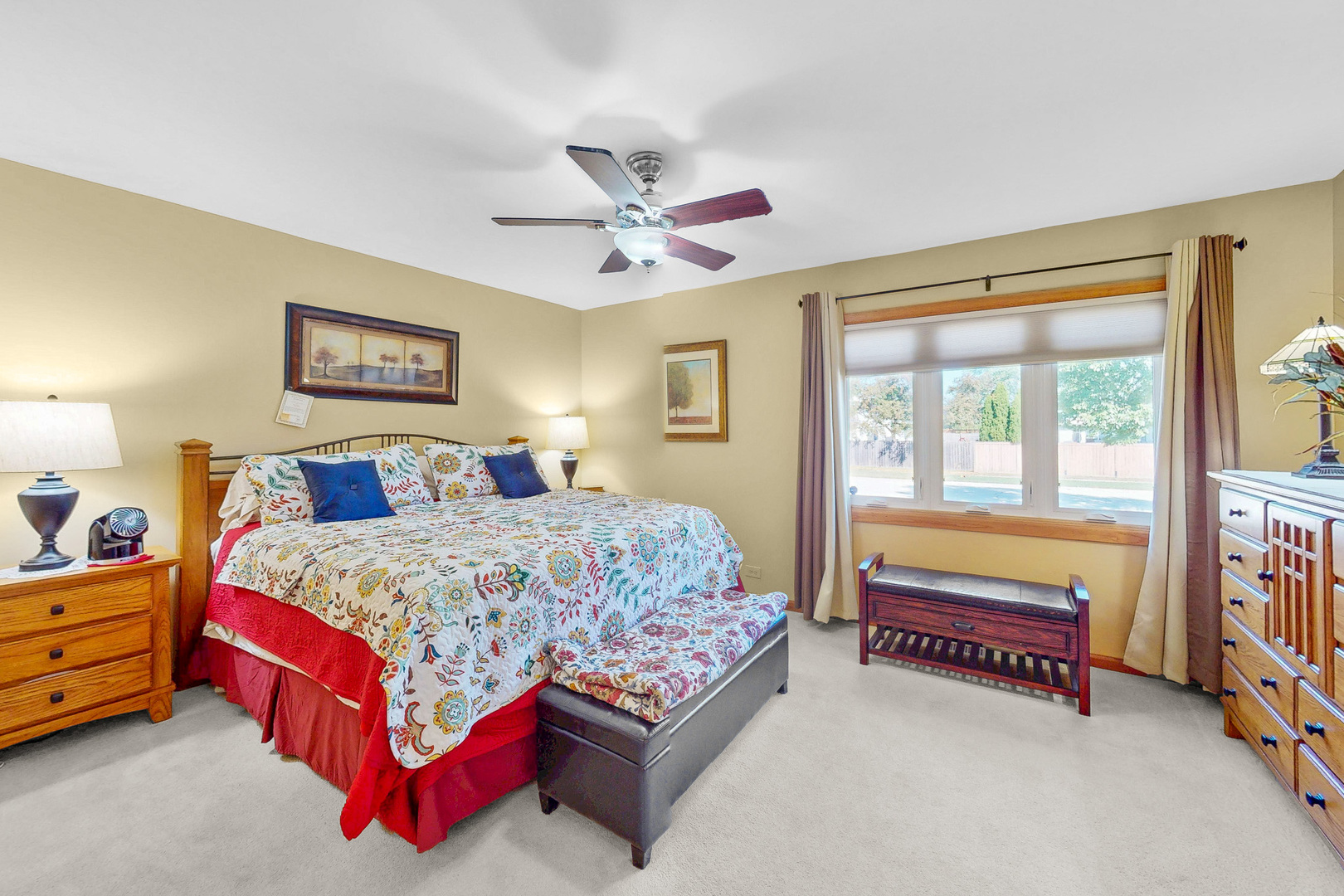 1517 White Trail, Elk Grove Village, IL 60007
