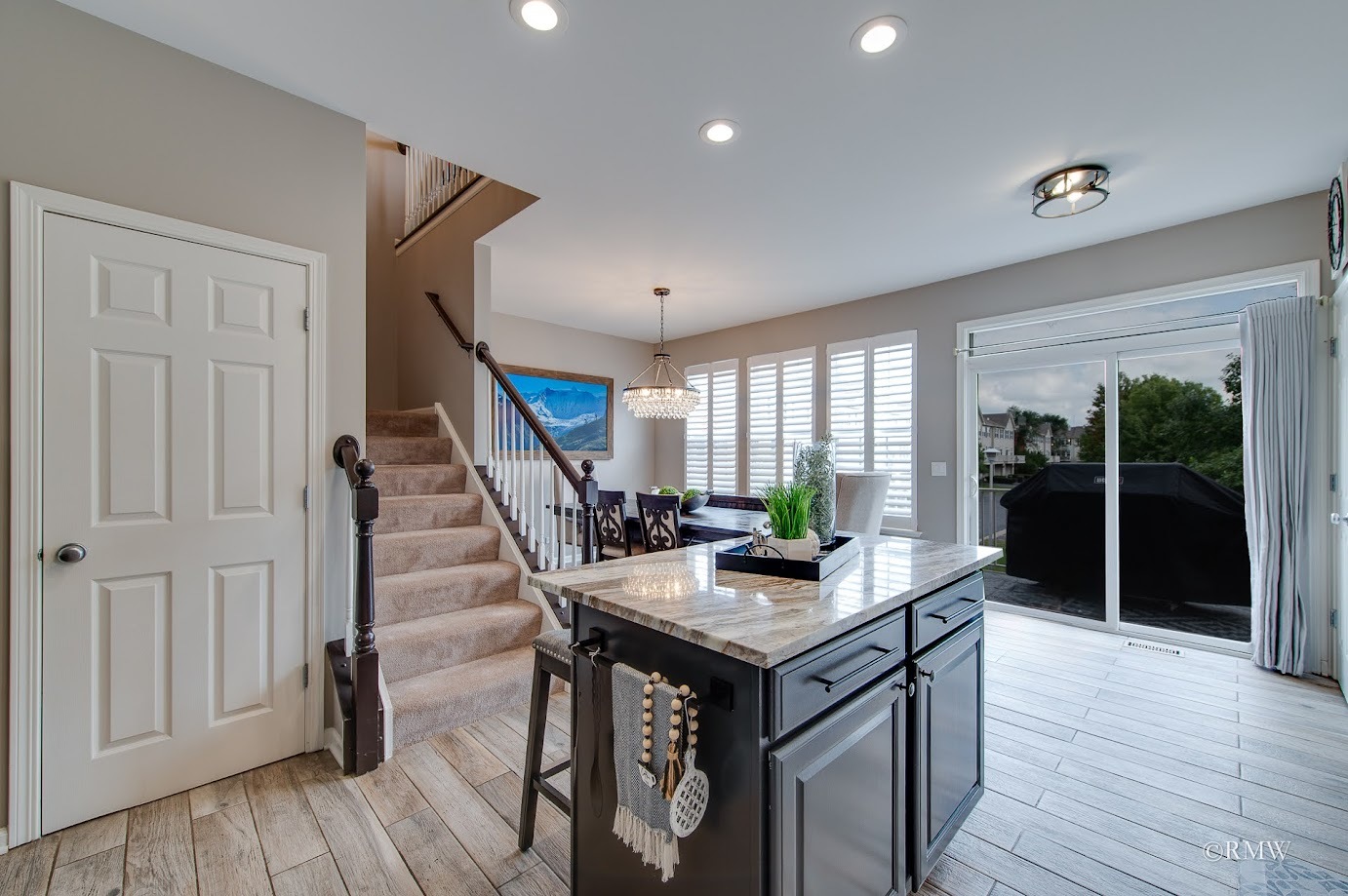 1618 Thornbury Drive #122-4, Bartlett, IL 60103