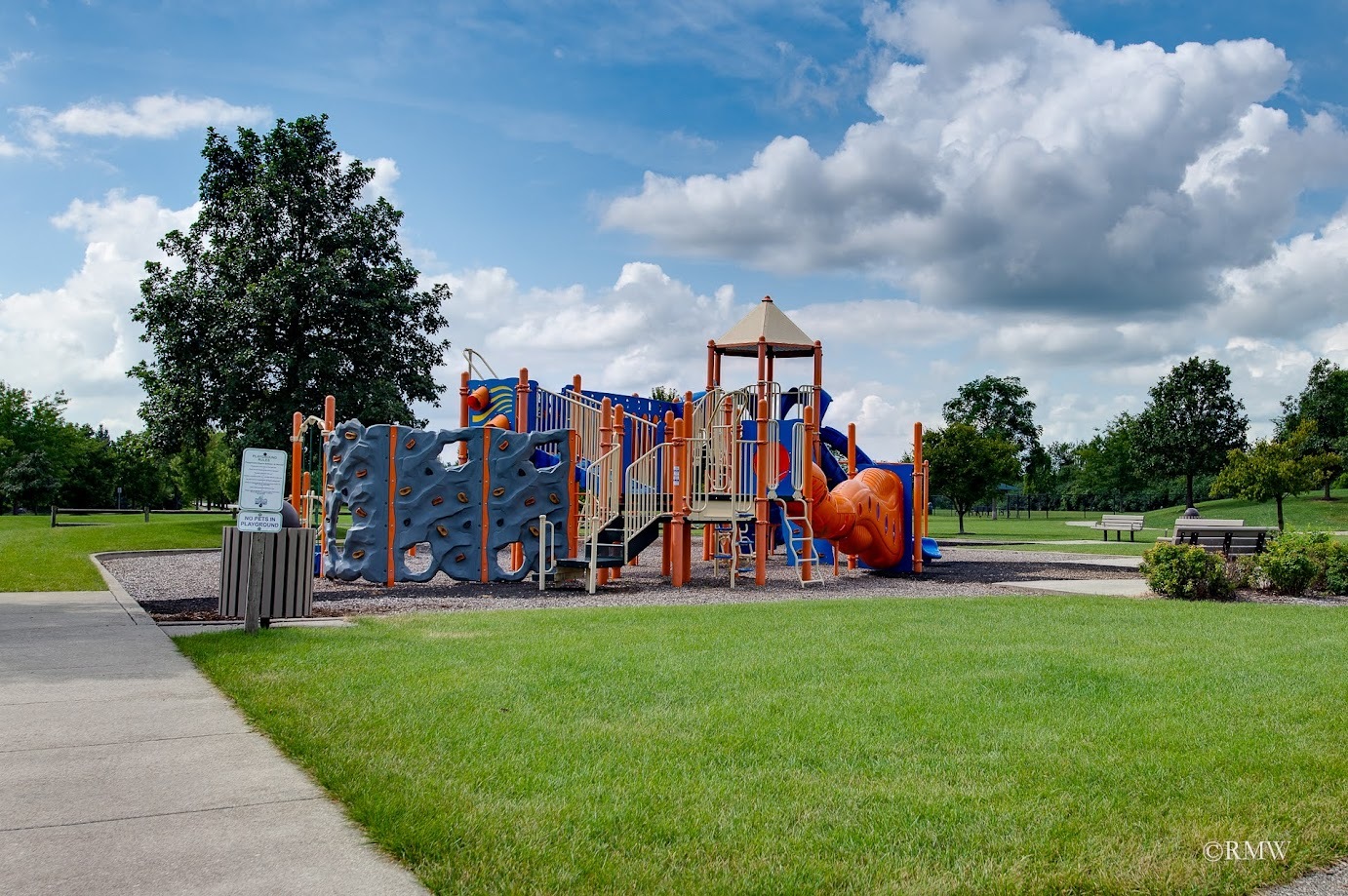 1618 Thornbury Drive #122-4, Bartlett, IL 60103