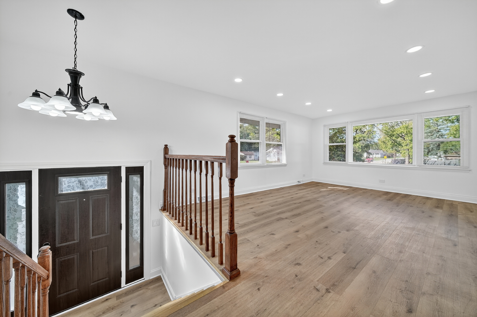 3045 Peoria Street, Steger, IL 60475