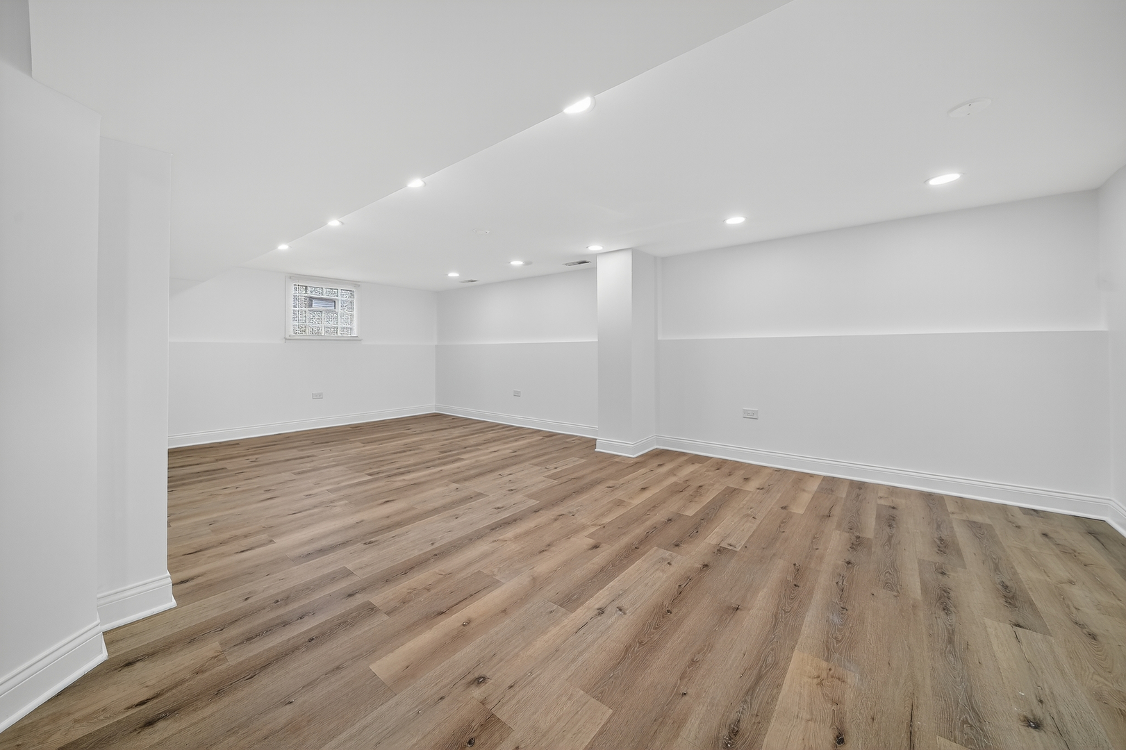 3045 Peoria Street, Steger, IL 60475