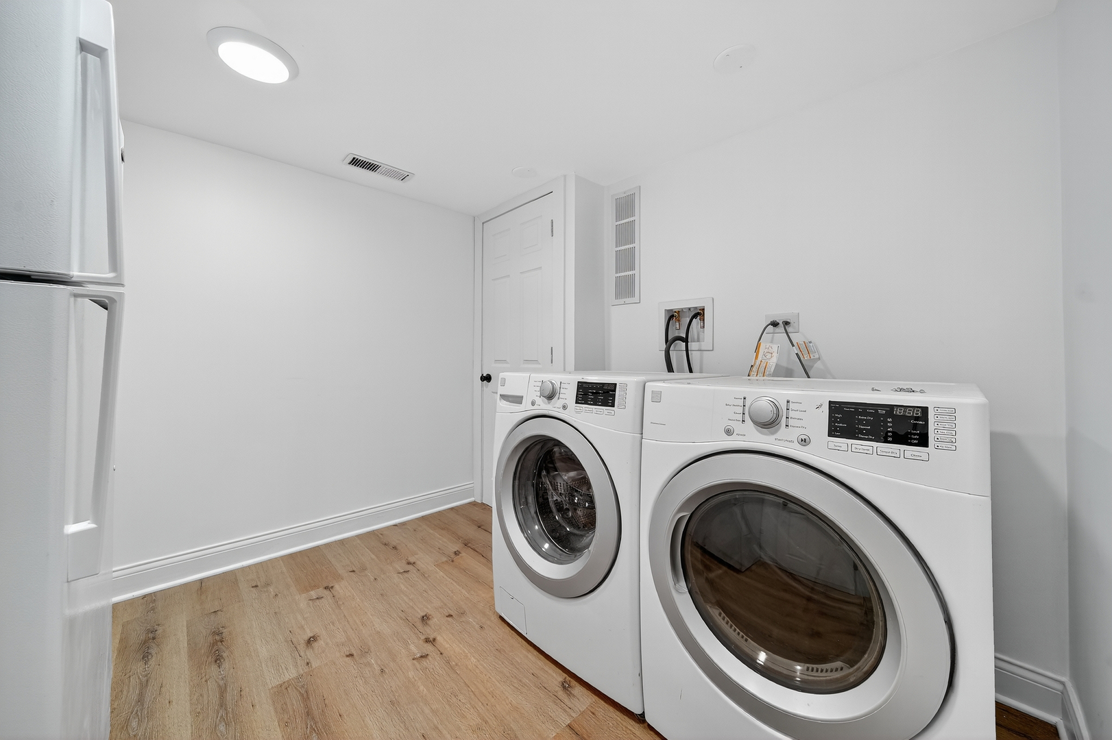 3045 Peoria Street, Steger, IL 60475