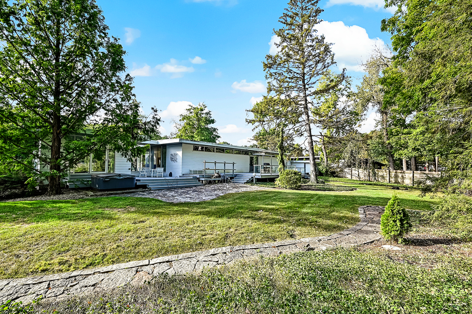 9000 W Forest Glen Boulevard, Palos Park, IL 60464