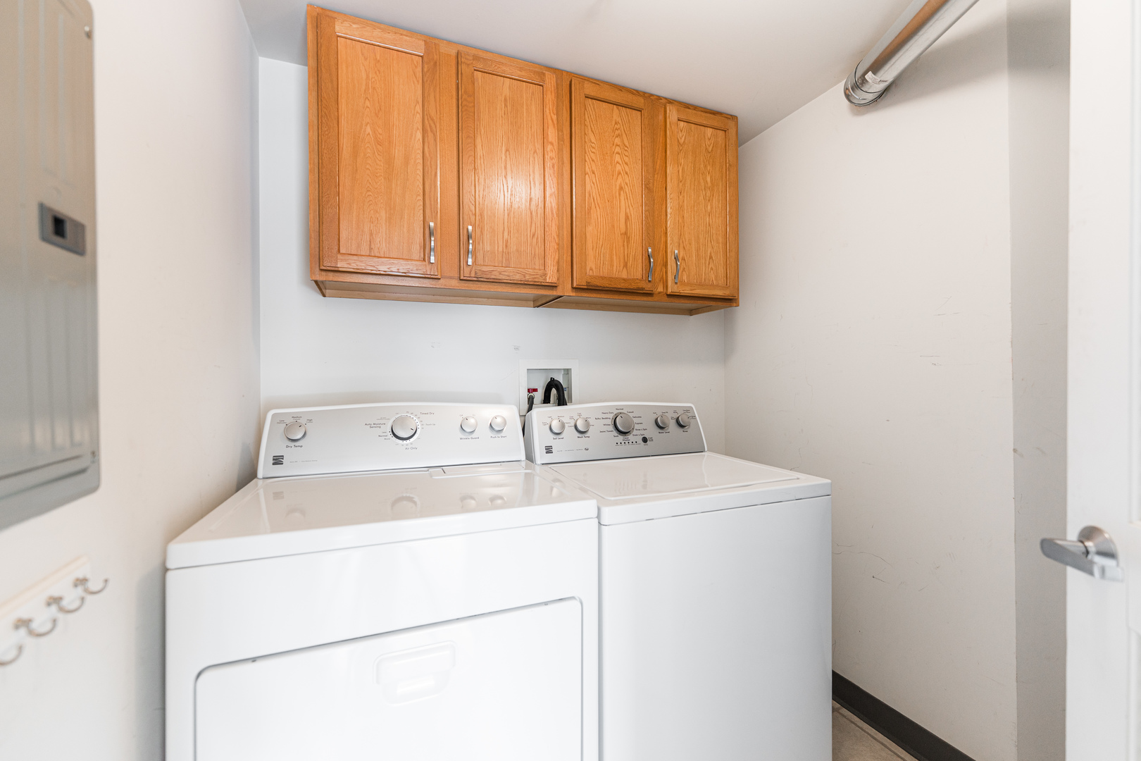 201 W Brush Hill Road #107, Elmhurst, IL 60126