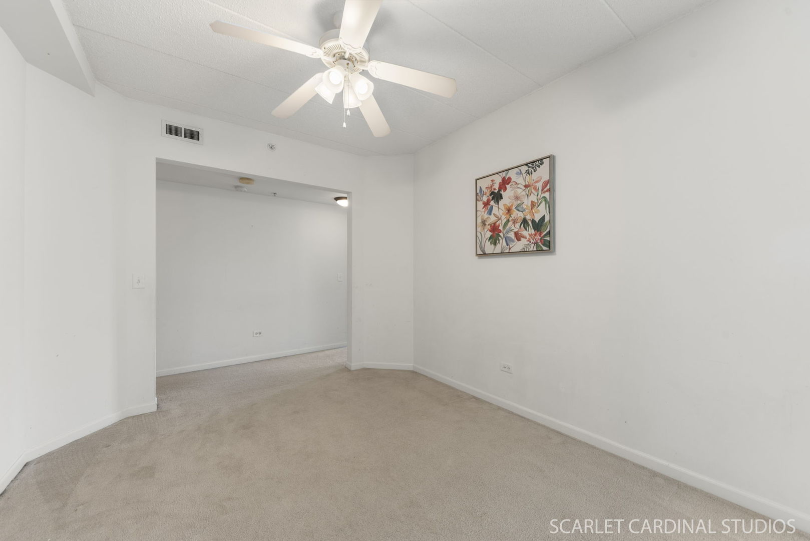 201 W Brush Hill Road #107, Elmhurst, IL 60126