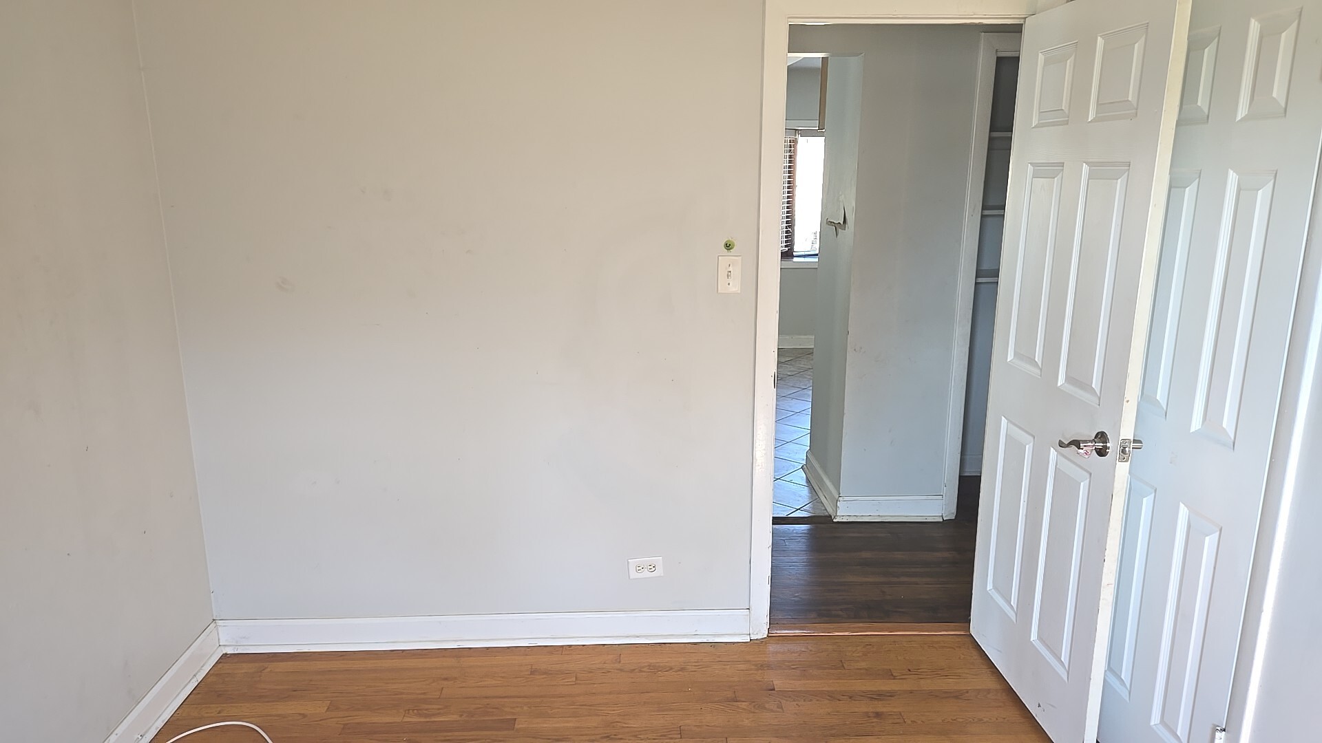 220 N Park Drive, Glenwood, IL 60425