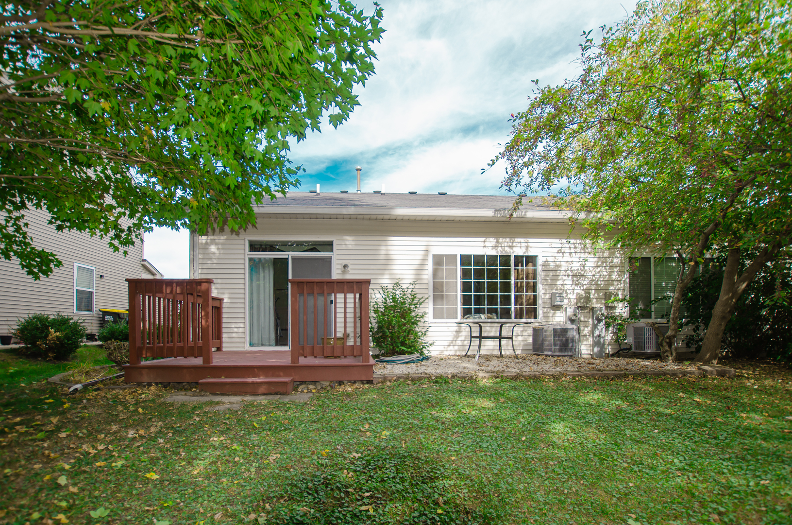 2481 Hearthstone Drive, Hampshire, IL 60140