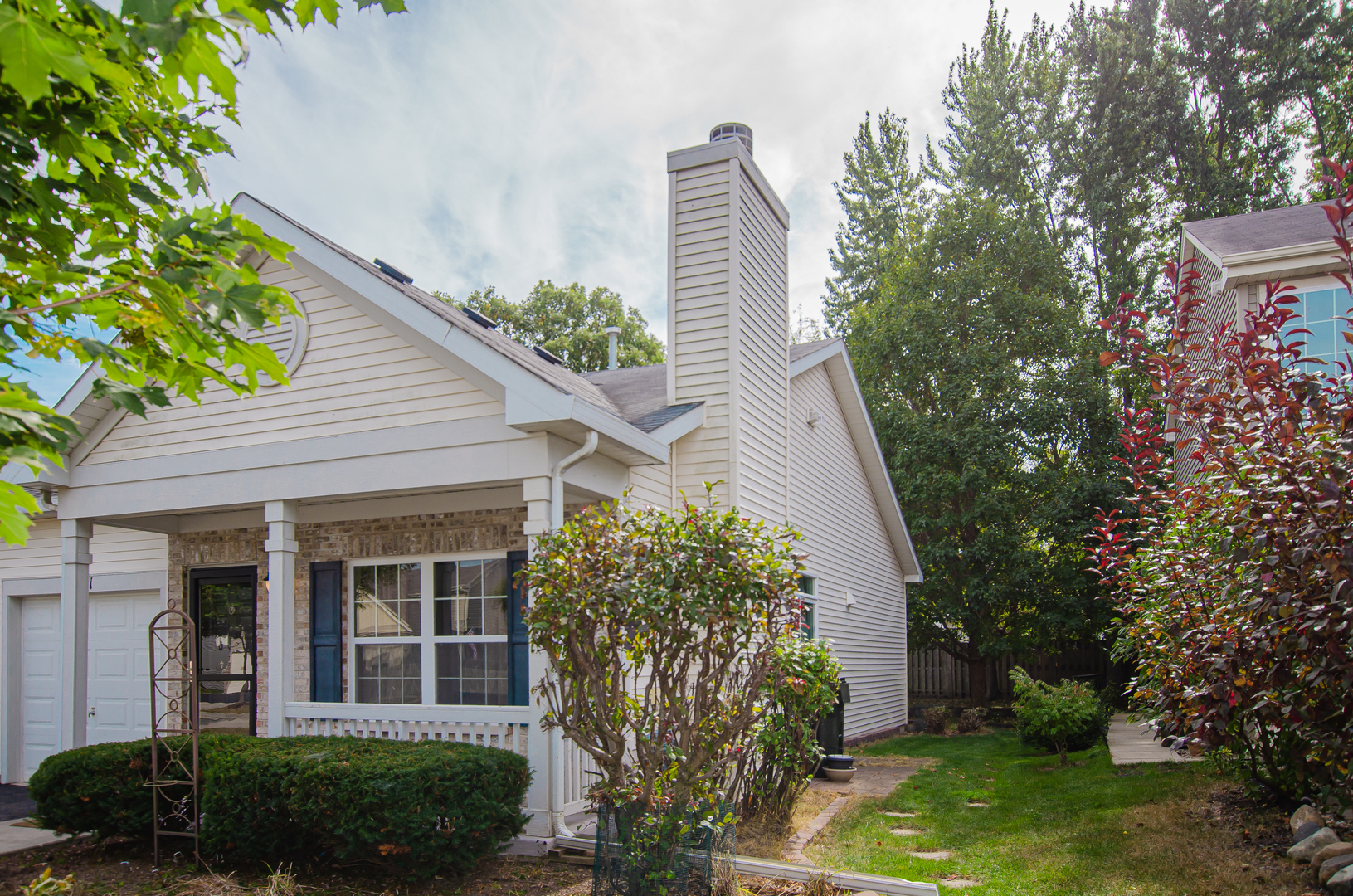 2481 Hearthstone Drive, Hampshire, IL 60140