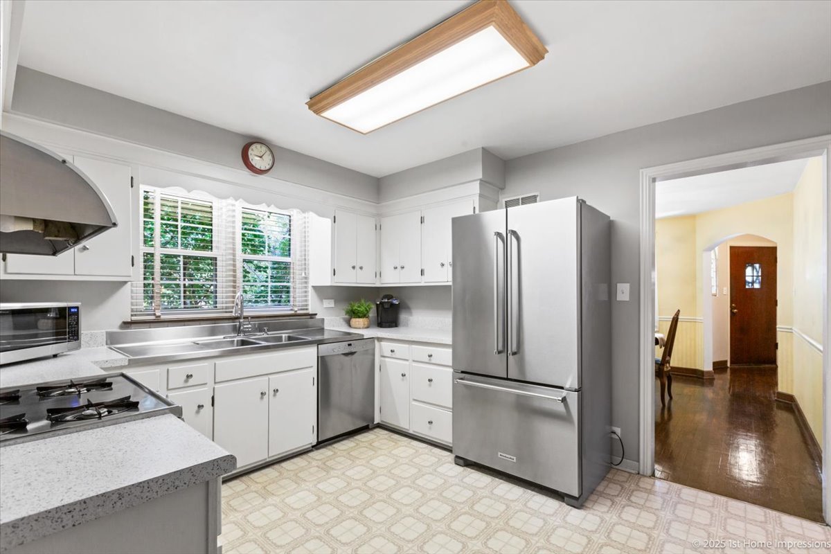 1655 183rd Street, Homewood, IL 60430