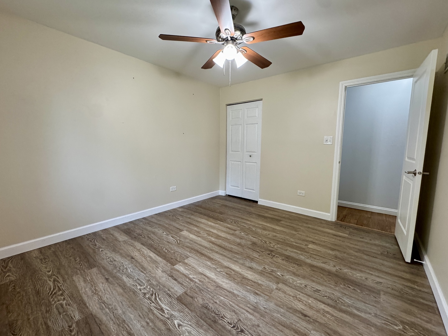 378 Pierce Street, Gilberts, IL 60136