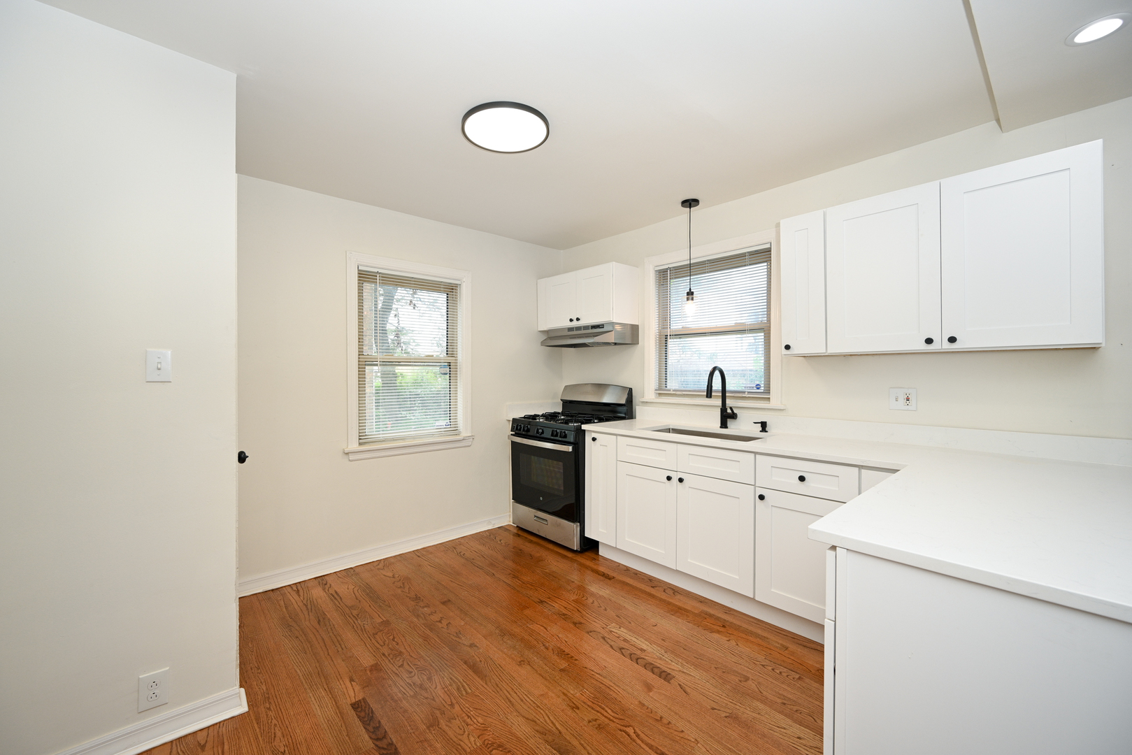 14322 S Wentworth Avenue, Riverdale, IL 60827
