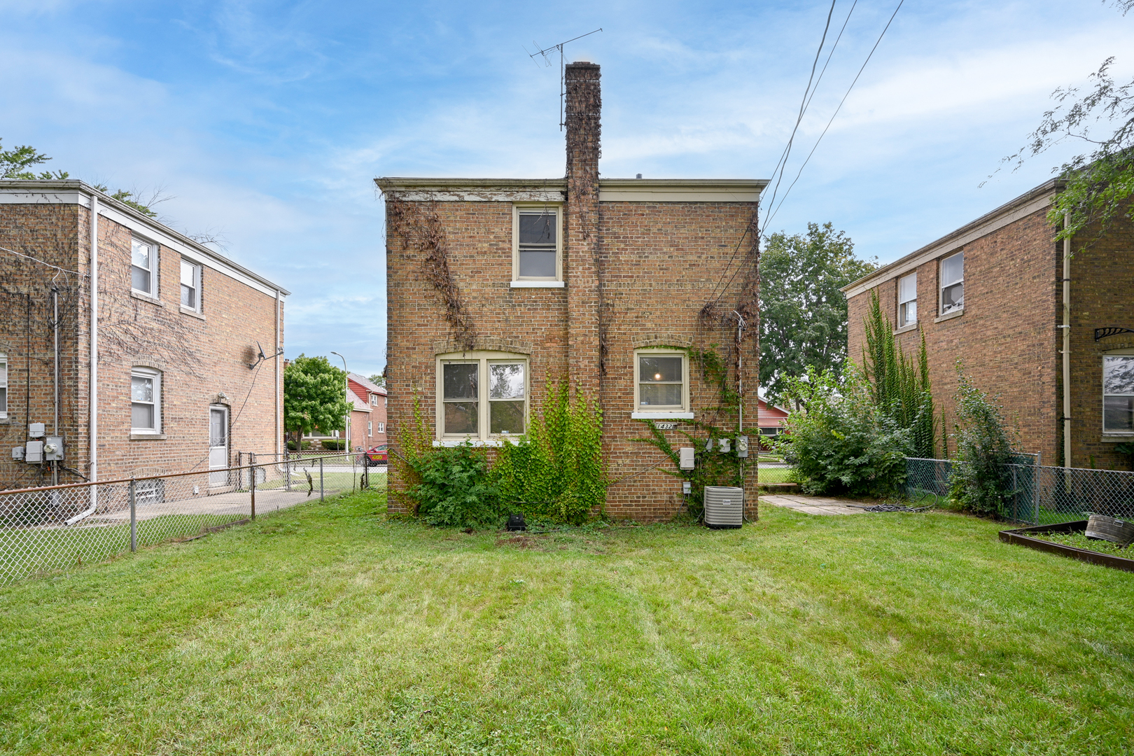 14322 S Wentworth Avenue, Riverdale, IL 60827