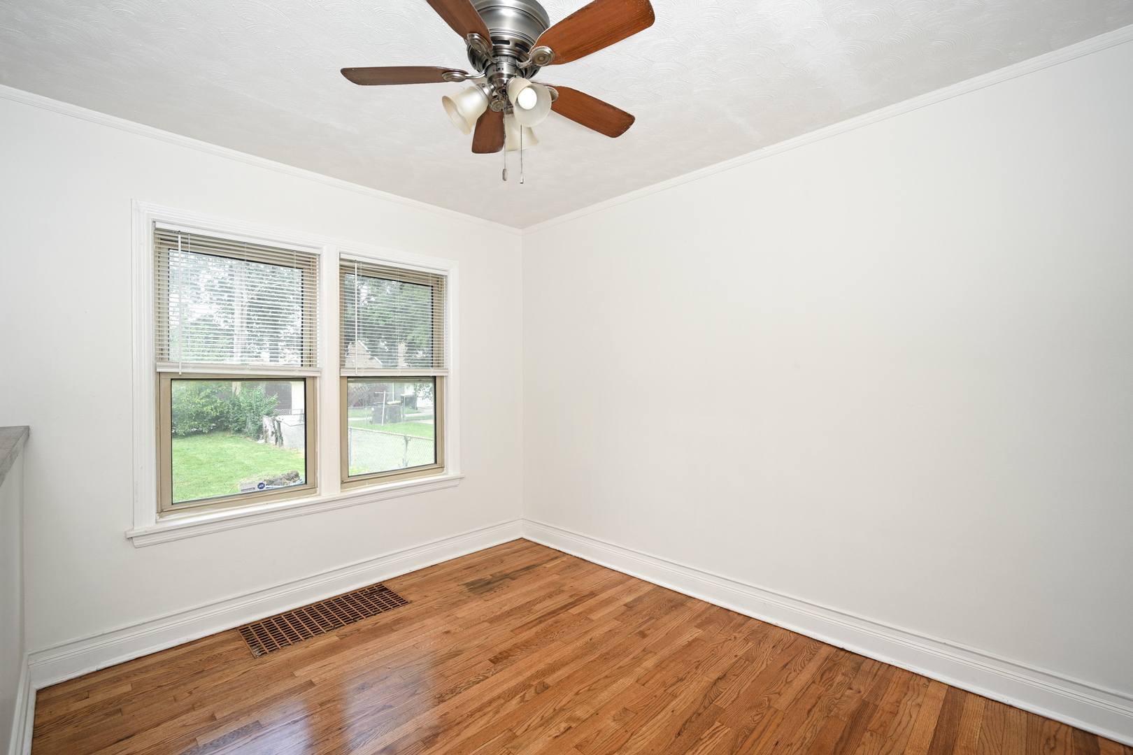 14322 S Wentworth Avenue, Riverdale, IL 60827