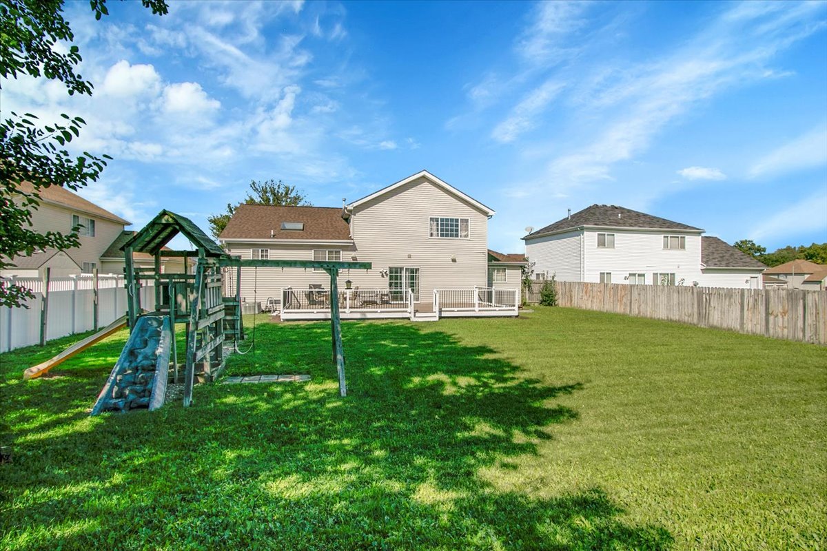 663 Primrose Lane, Matteson, IL 60443