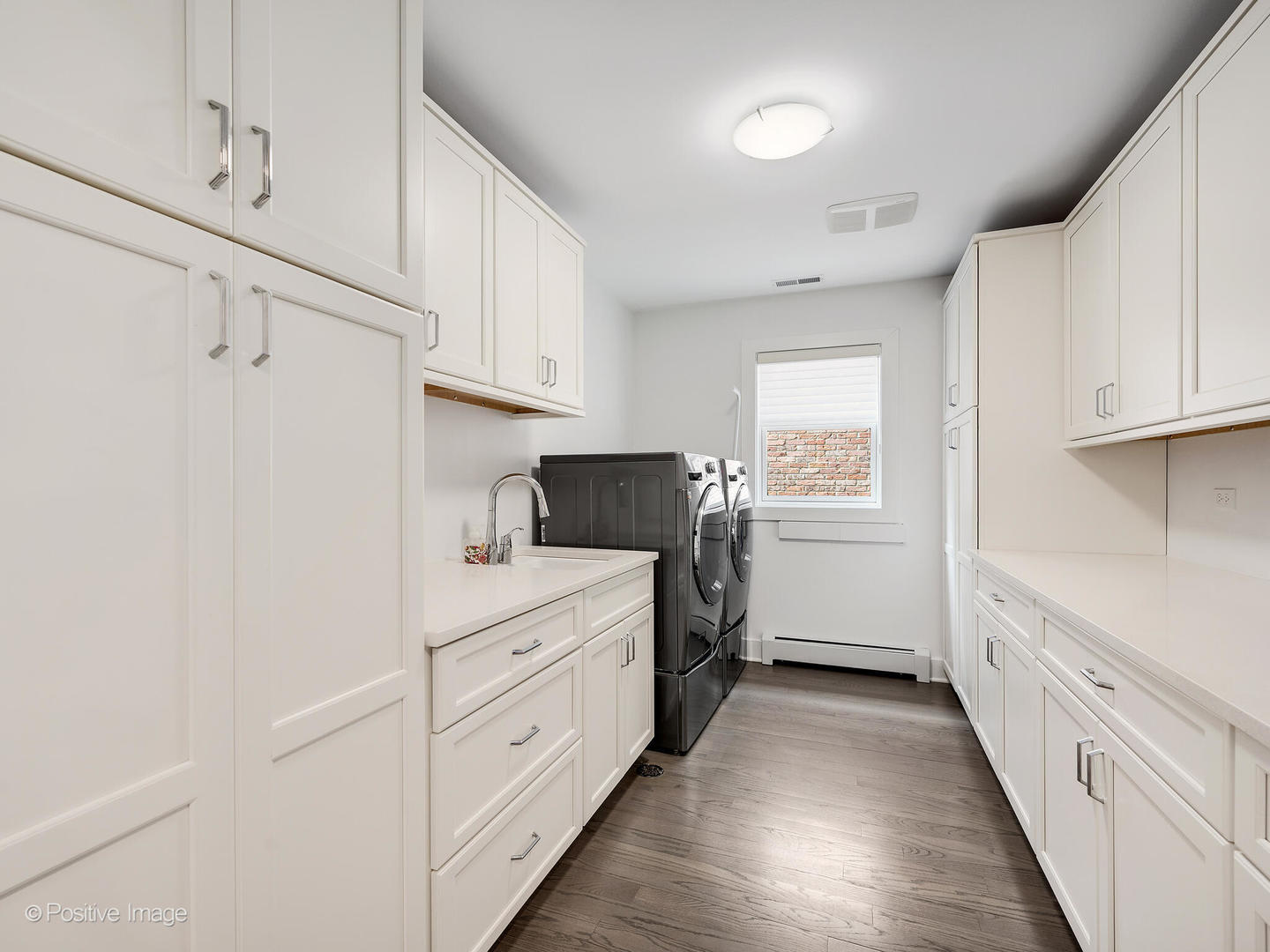 480 W Seminary Avenue, Wheaton, IL 60187