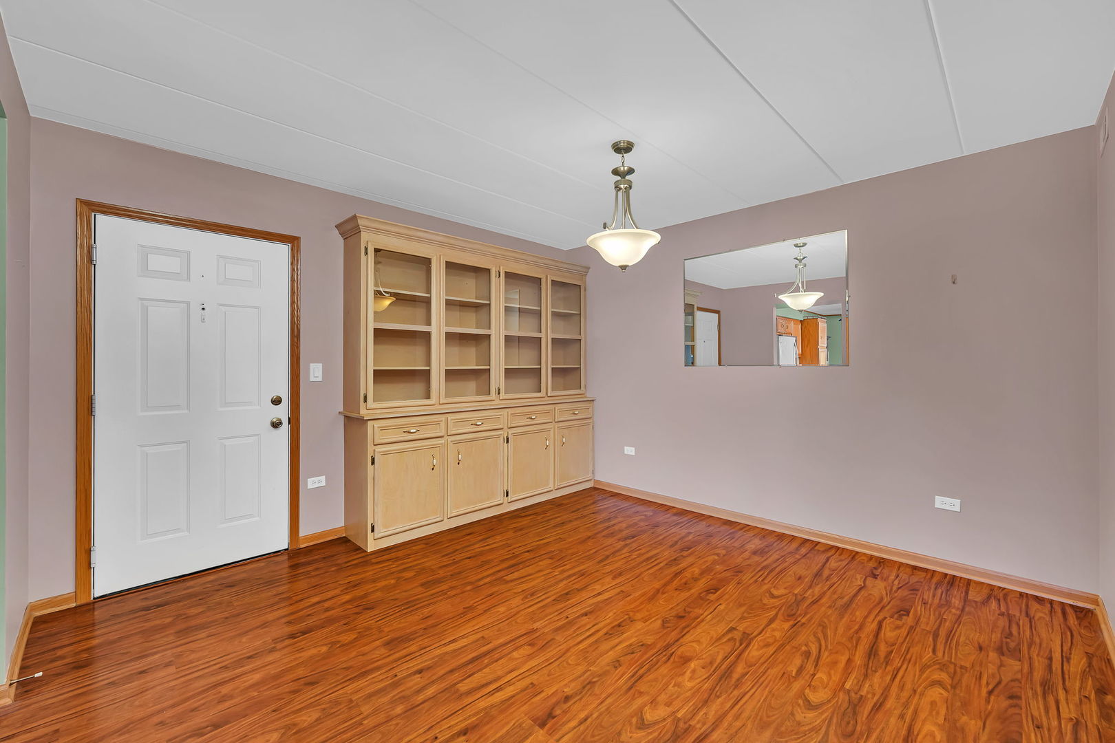 5041 139th Place #406, Crestwood, IL 60418