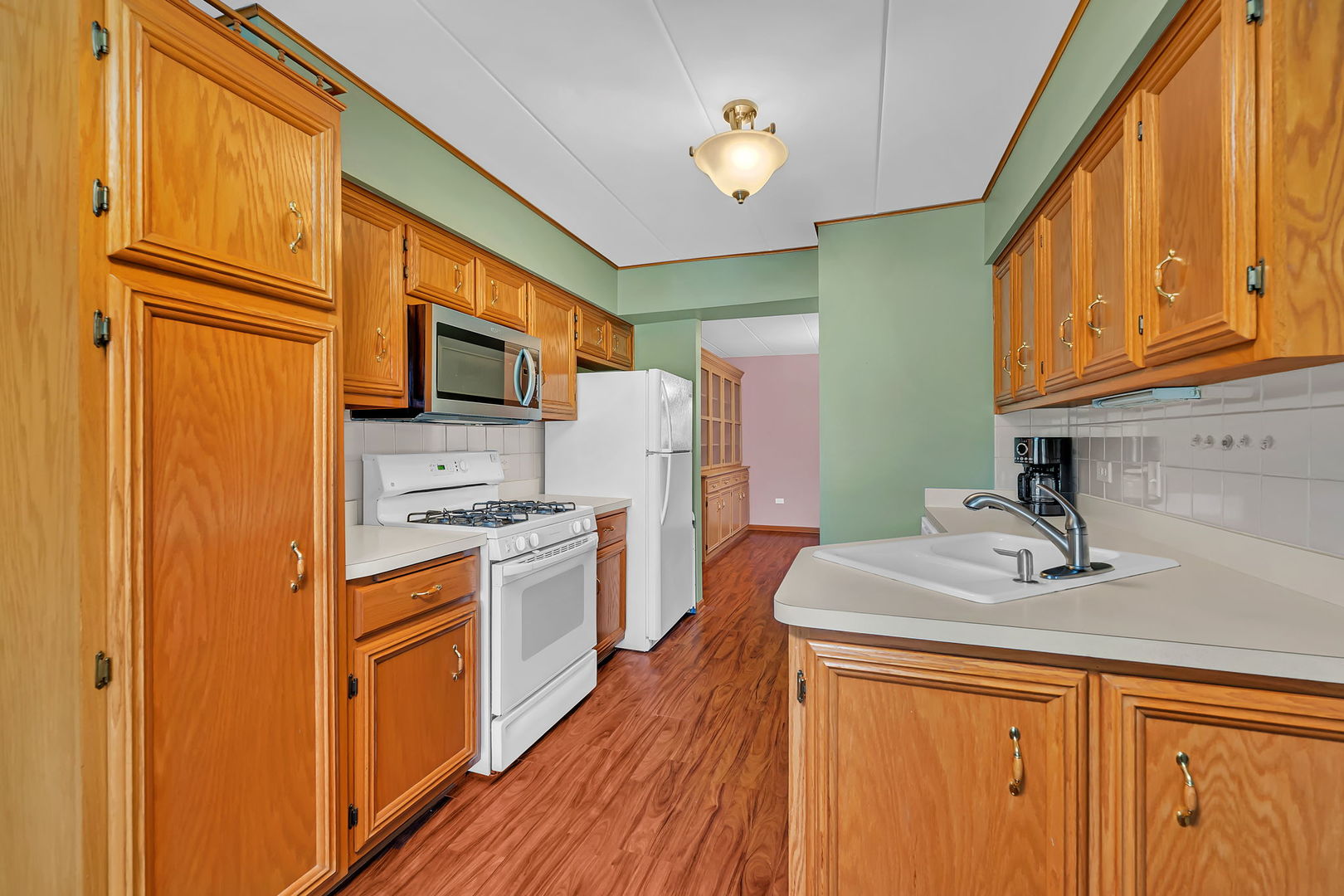 5041 139th Place #406, Crestwood, IL 60418