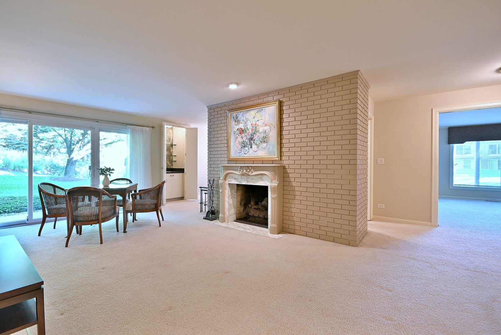 1 Oak Brook Club Drive #A105, Oak Brook, IL 60523