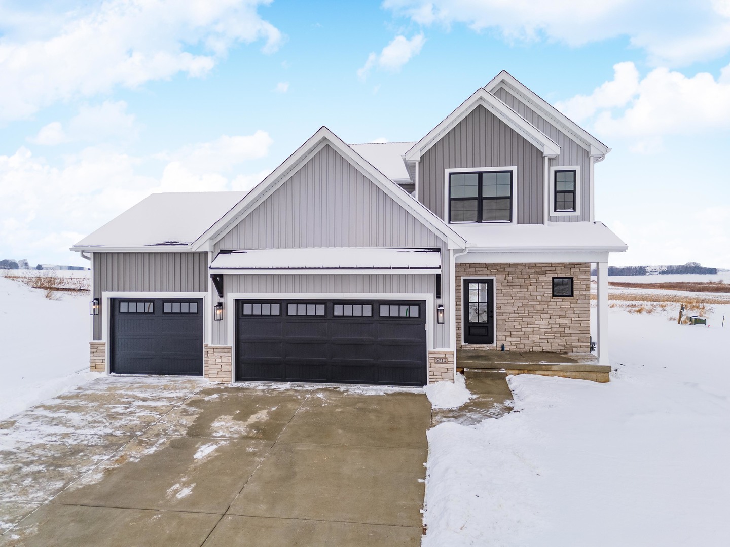 5214 Belvedere Drive, Bloomington, IL 61705