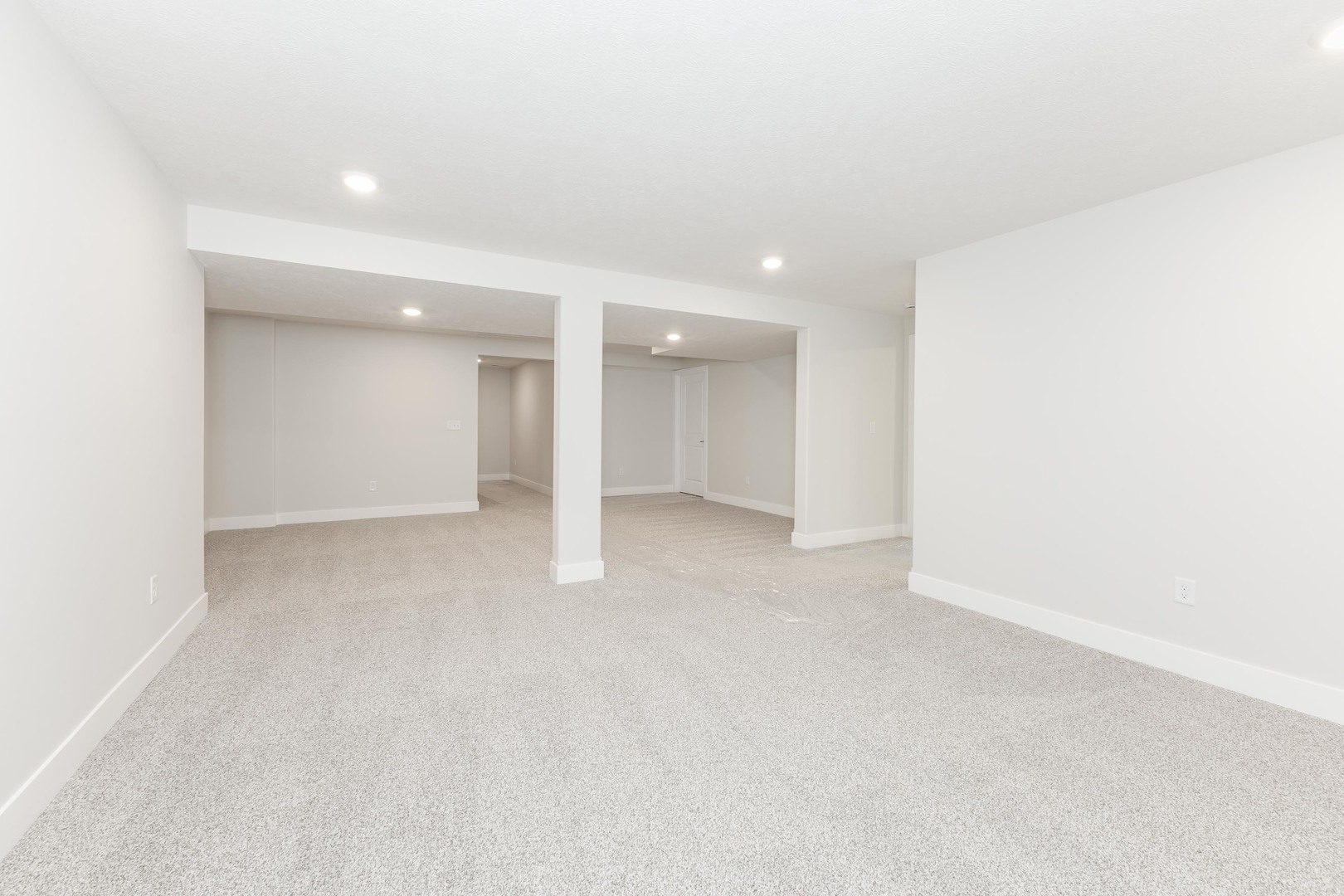 5214 Belvedere Drive, Bloomington, IL 61705