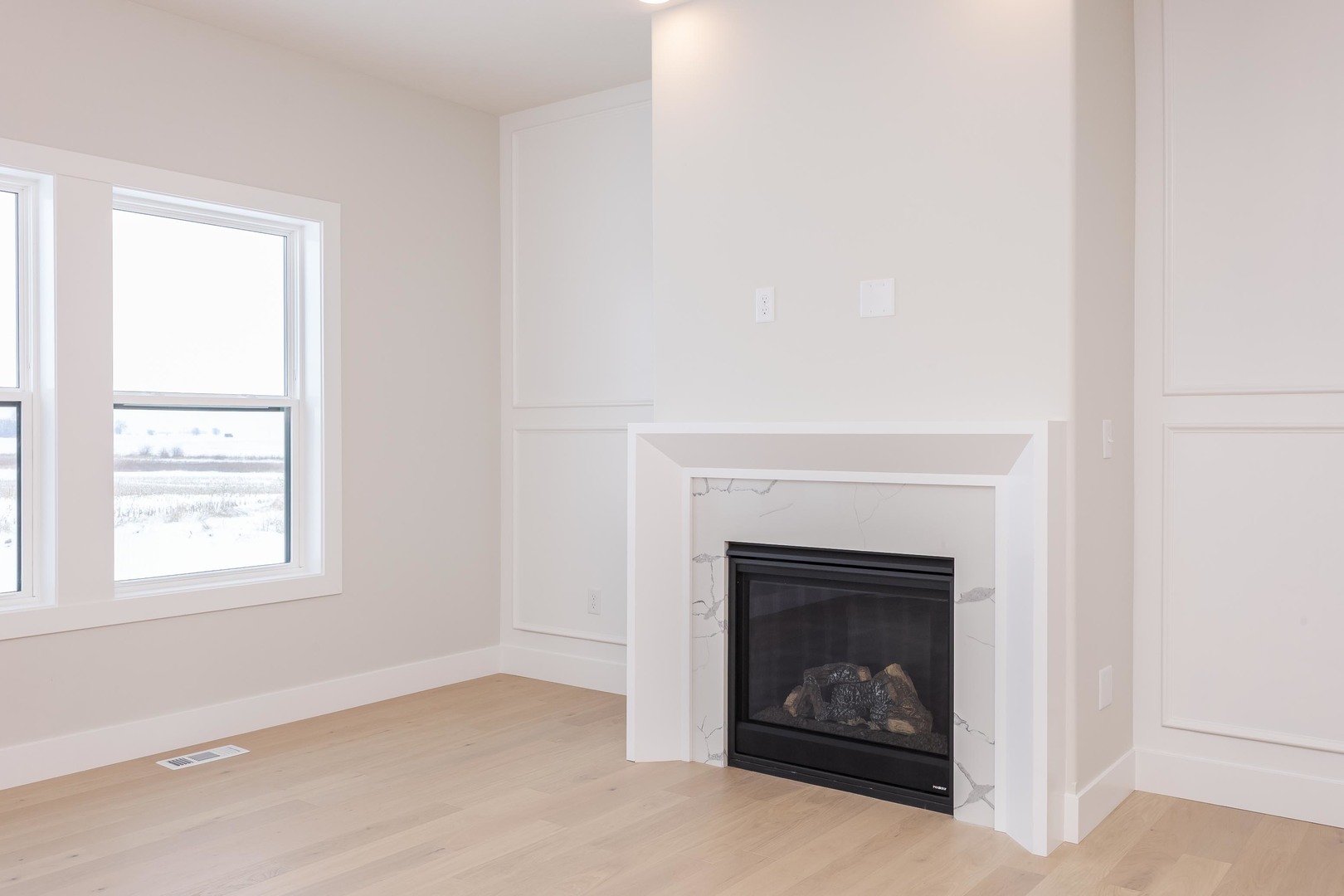 5214 Belvedere Drive, Bloomington, IL 61705