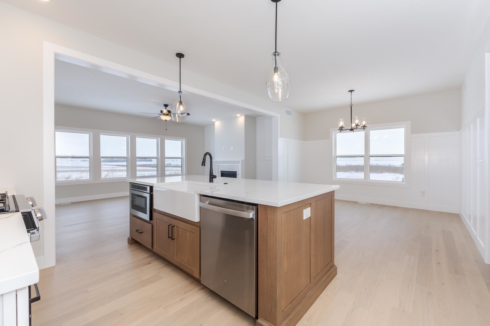 5214 Belvedere Drive, Bloomington, IL 61705