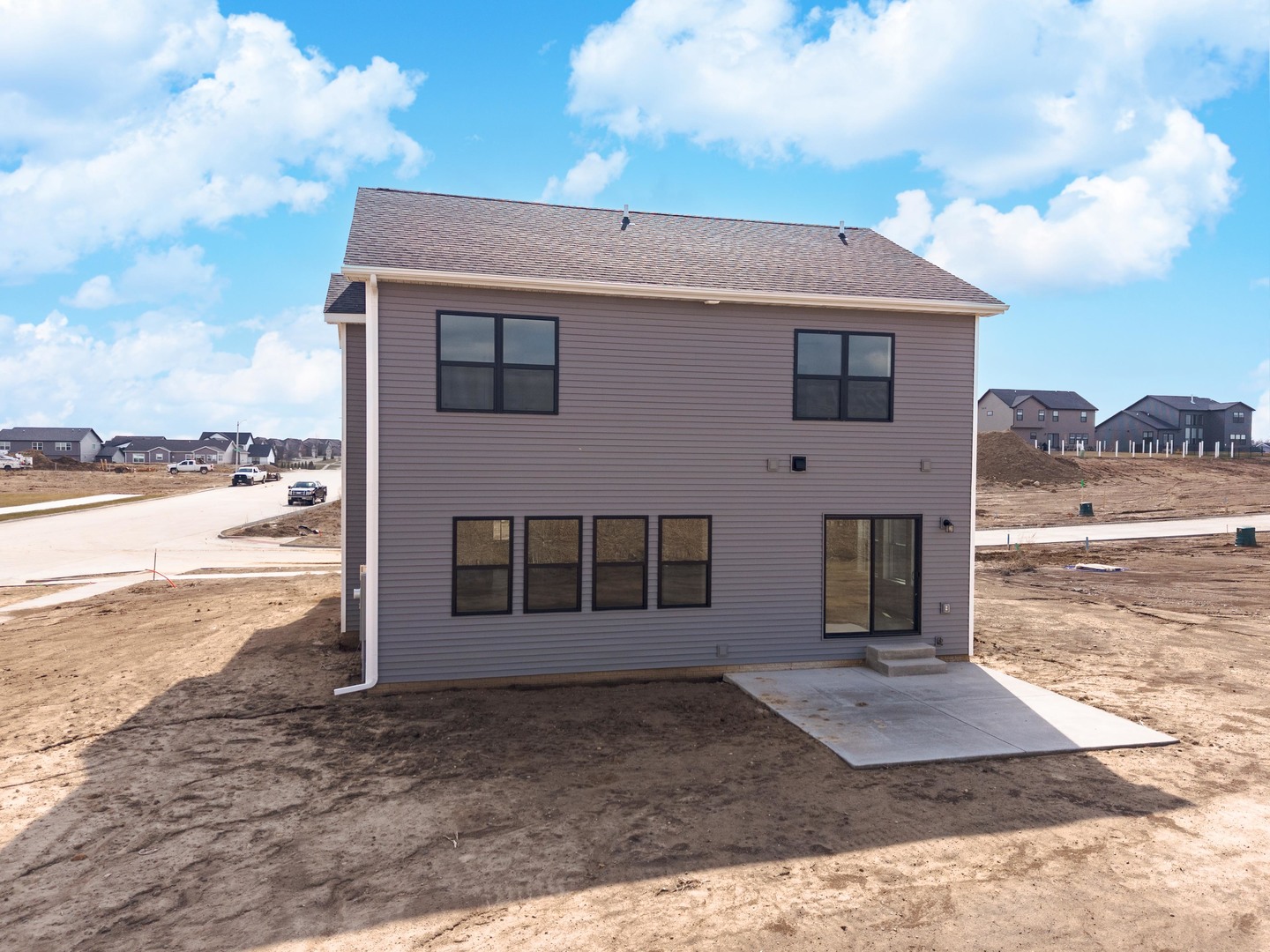 5214 Belvedere Drive, Bloomington, IL 61705