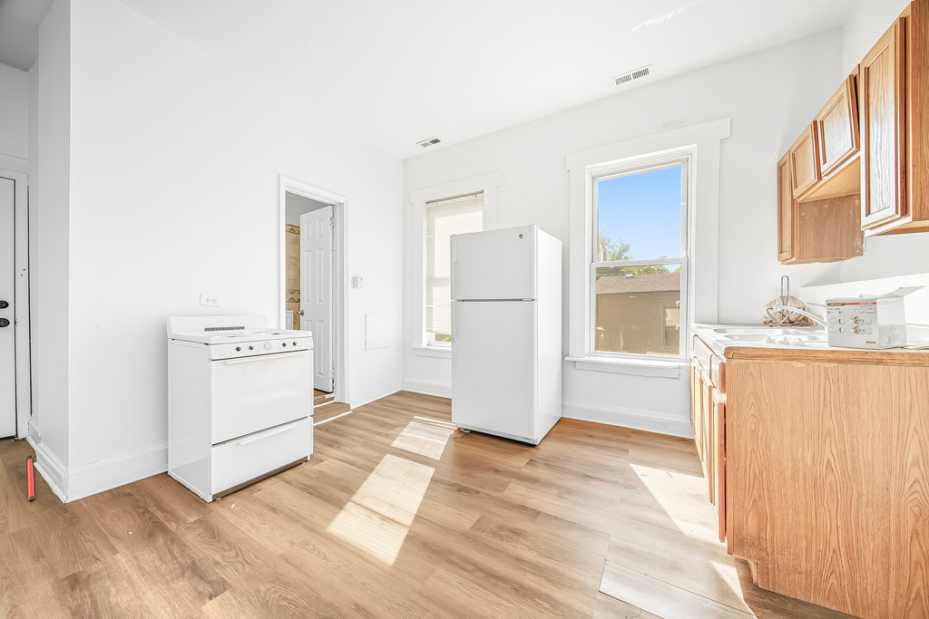 5517 S Justine Street, Chicago, IL 60636