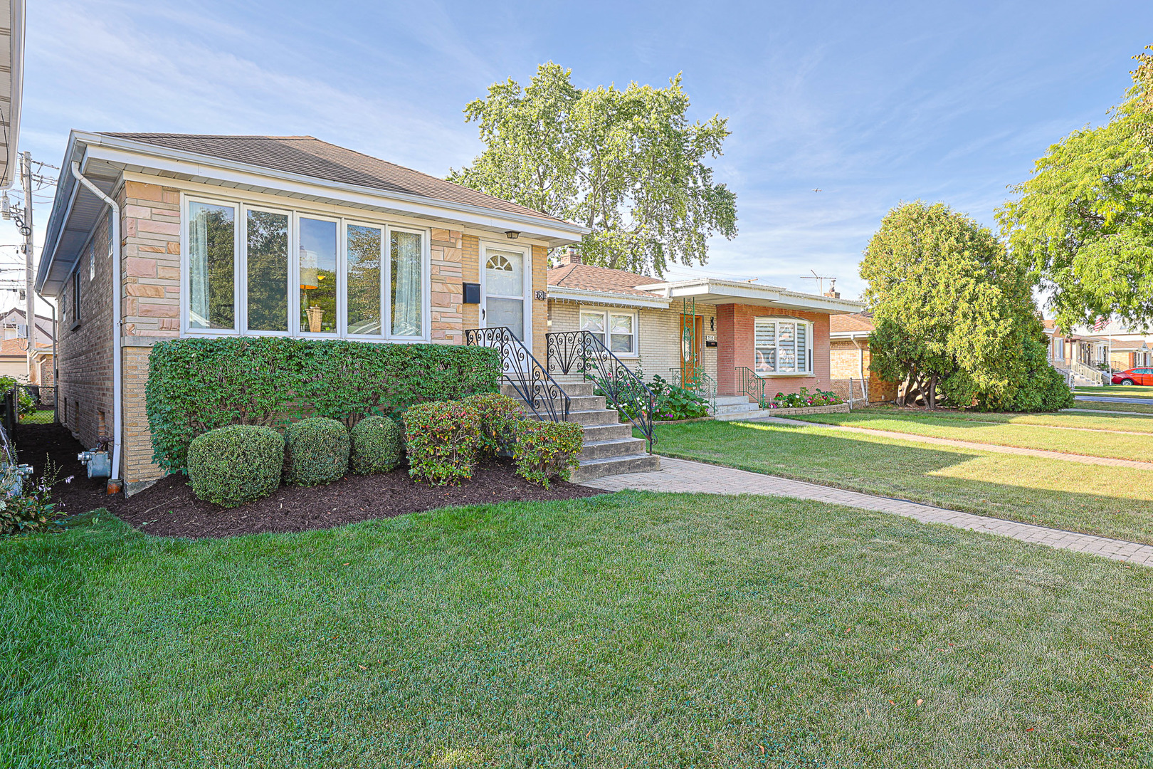7511 W Foster Avenue, Harwood Heights, IL 60706