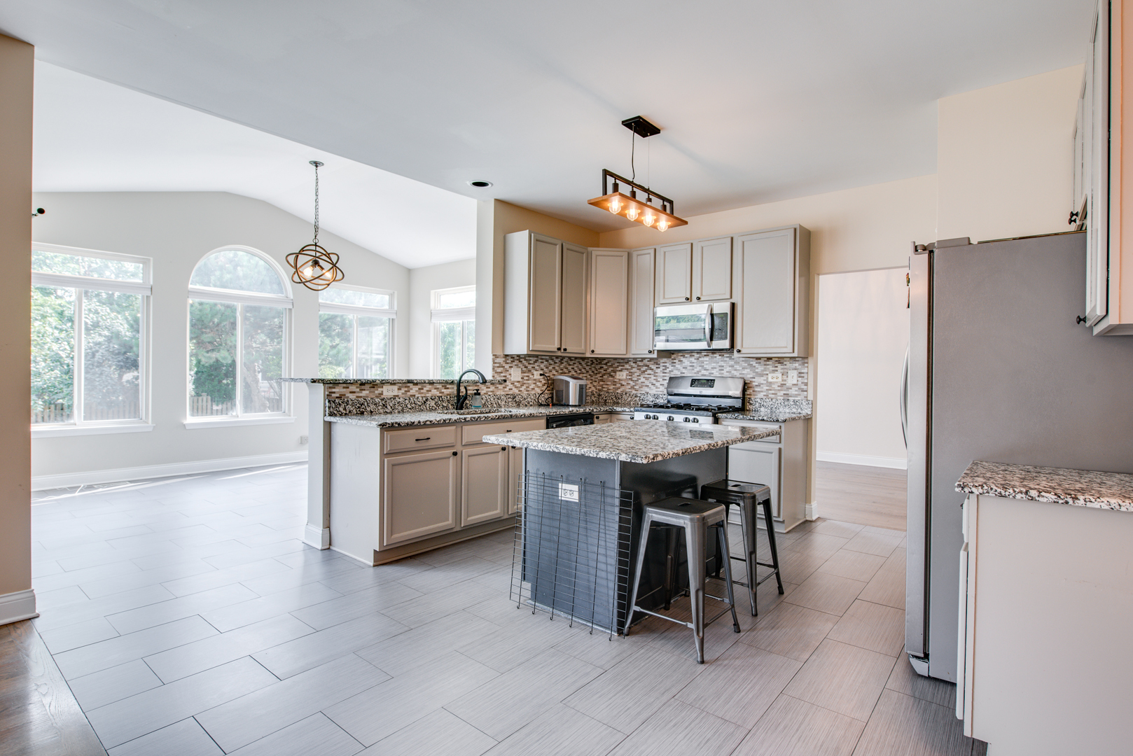 2891 Frances Lane, Montgomery, IL 60538